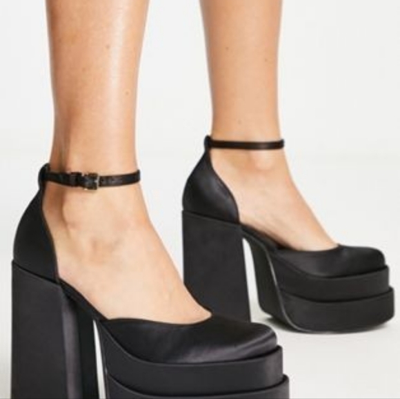 STEVE MADDEN CHARLIZE BLACK SATIN PLATFORM HEELS - Picture 3 of 5